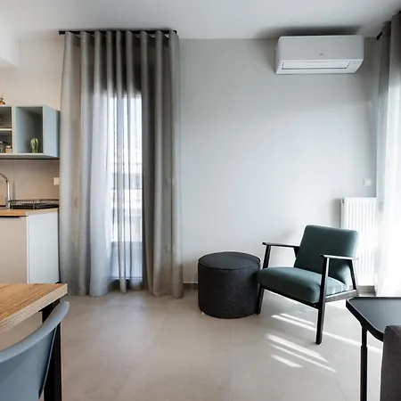 Cozy In Kalamaria, Apartment